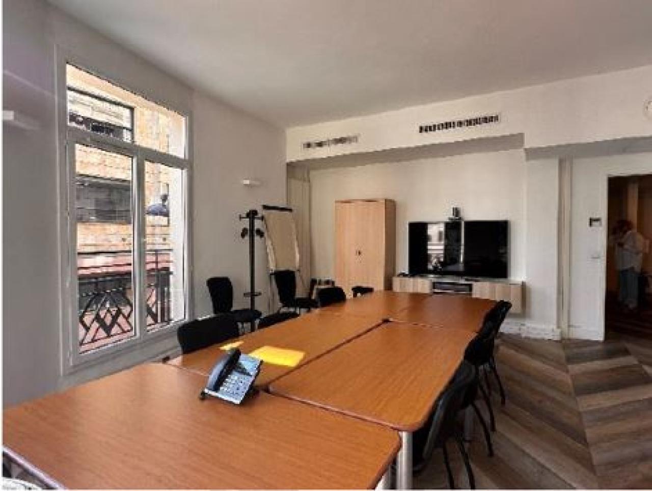 Bureau Paris 470m² Location bureau Paris OLBUR2529763 9